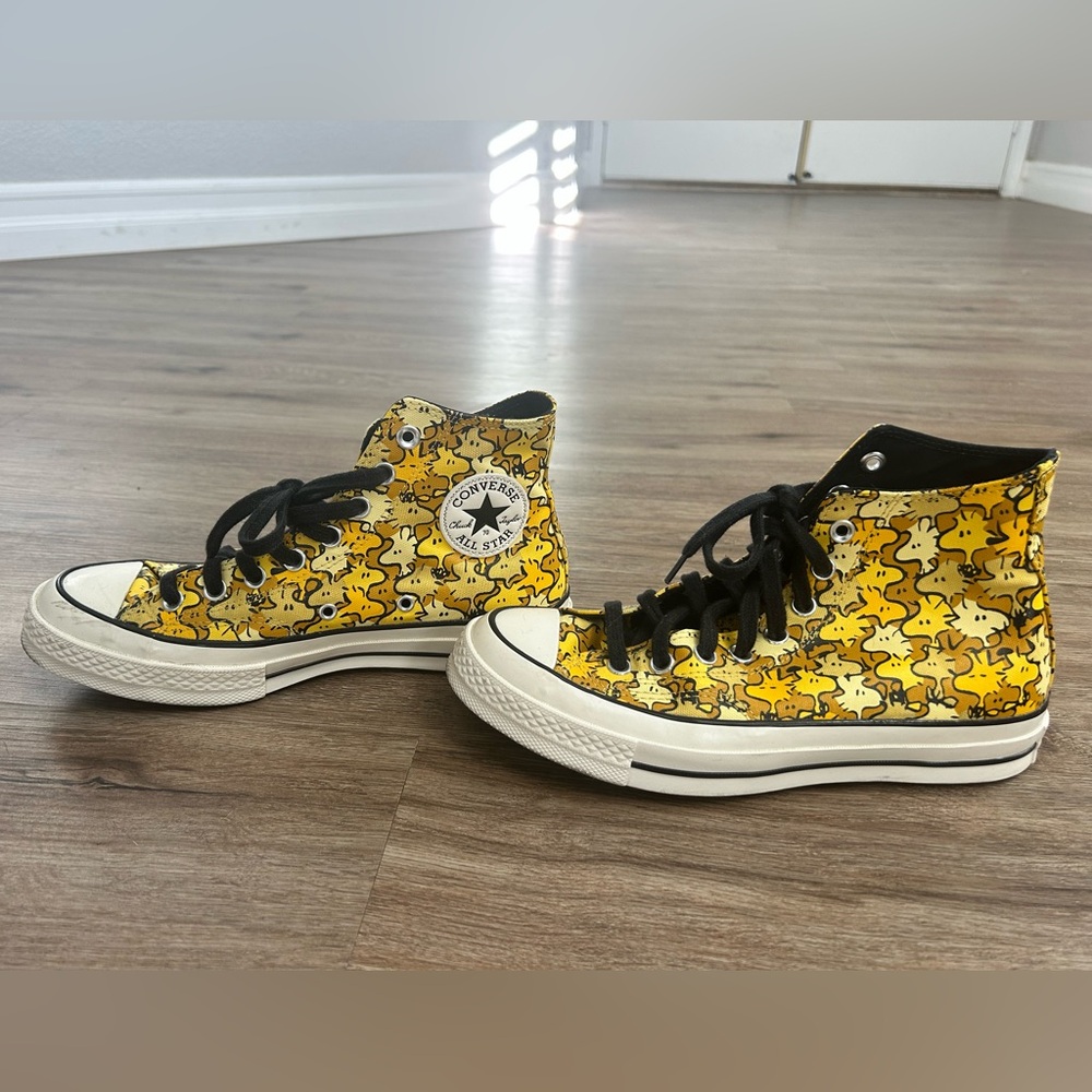 Converse Peanuts Woodstock Yellow High-Tops